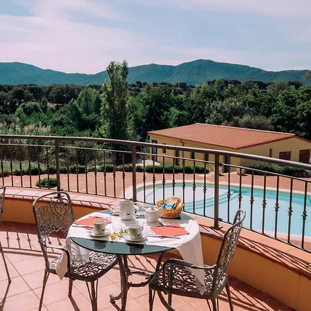 Hotel With Swimming Pool In Arbus
